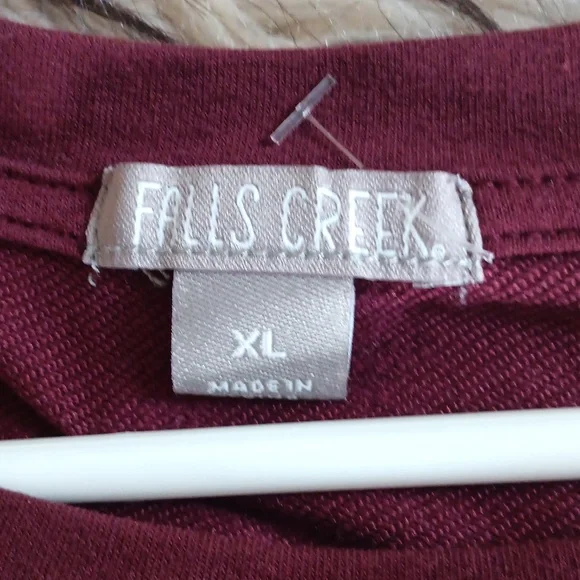 FALLS CREEK flare sleeve top - Picture 2 of 3